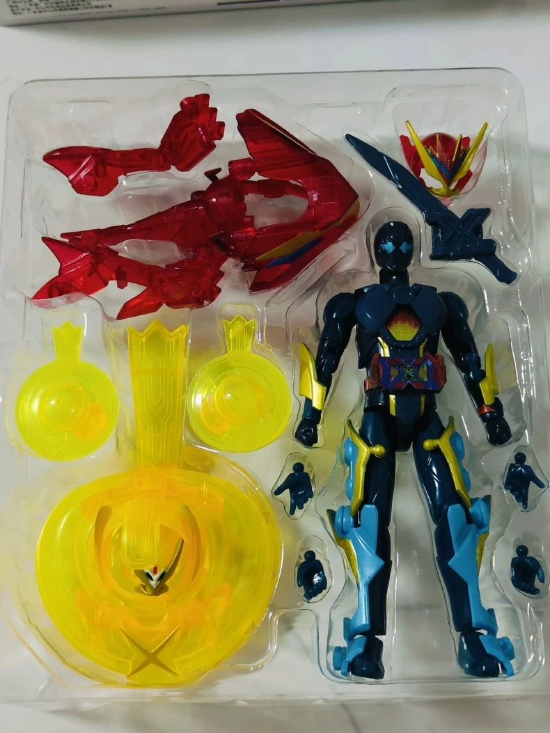 Bandai Kamen Rider Deluxe Supe - Cosplay Prop Building 评论和价格